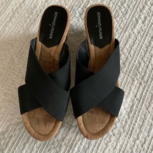 Donald J. Pliner Gyer Wedge Heel Sandals in Size 9 1/2